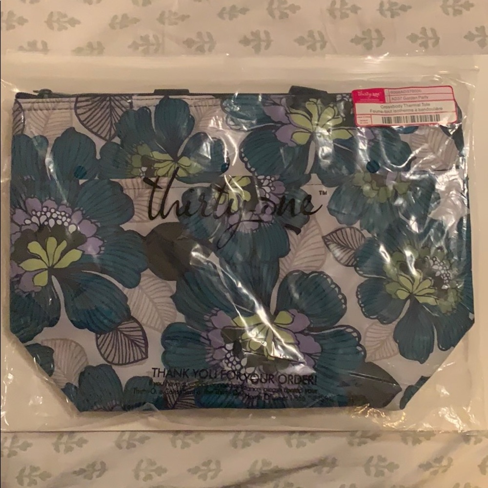 Thirty-one Crossbody Thermal Tote